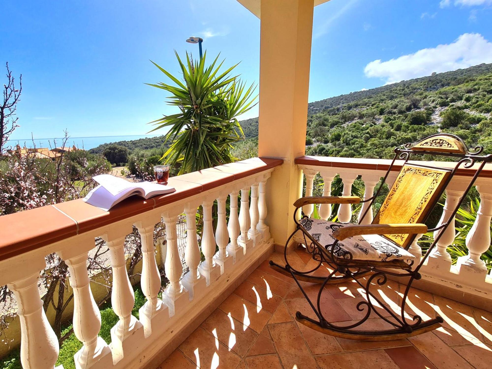 Ferienwohnung Vista Mare E Montagna Cala Gonone Exterior foto